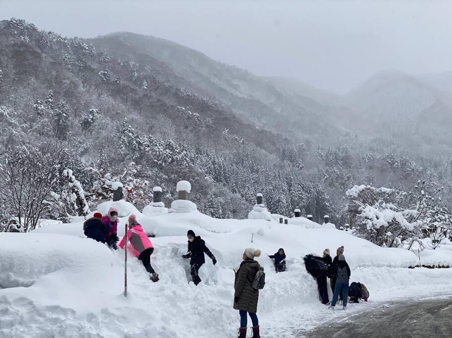 Way Shirakawago - Private, Free Parking And Newly Opened 2022 Way Shirakawago Apartment Exterior foto
